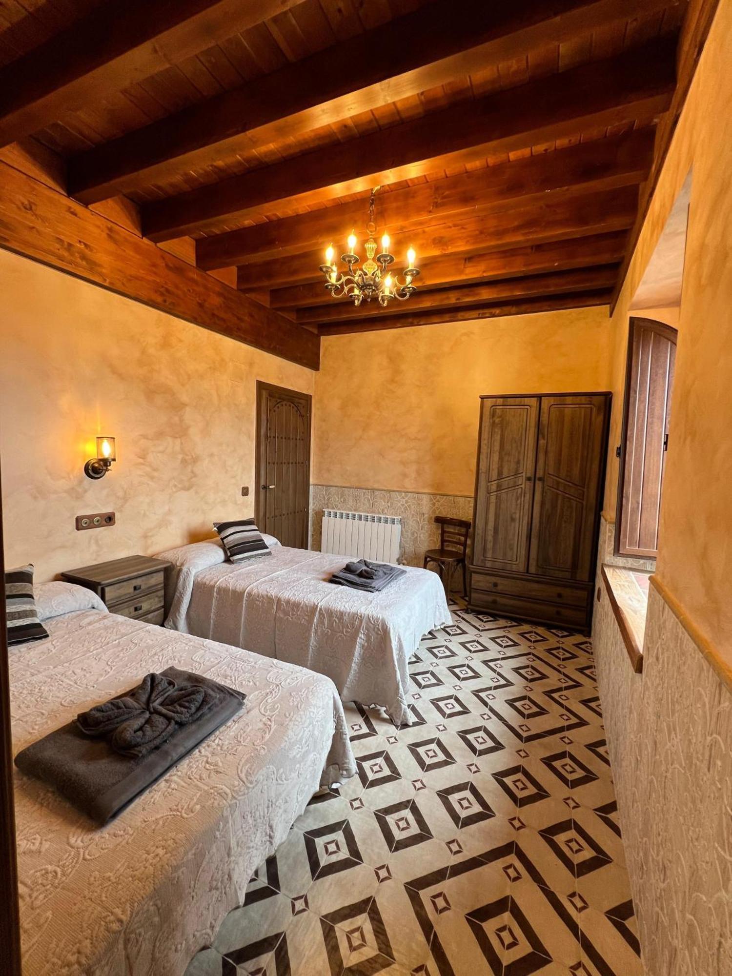 Casa Rural El Torreon Fontiveros Eksteriør billede